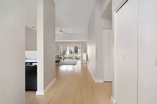 3 Martingale Ln, Narragansett, RI 02882 - Photo 6