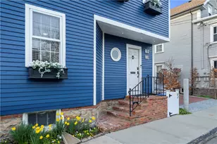 33 Marsh St, Newport, RI 02840 - Photo 16