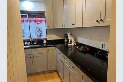 24 Health Avenue, Providence, RI 02908 - Photo 2