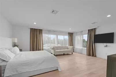 27 Weatherly Avenue, Newport, RI 02840 - Photo 18