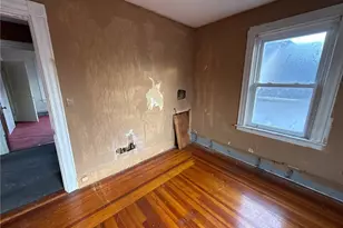 139 Babcock St, Providence, RI 02905 - Photo 12