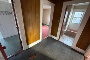 139 Babcock St, Providence, RI 02905 - Photo 10