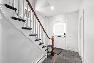 574 Central Ave, Pawtucket, RI 02861 - Photo 12