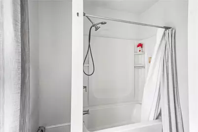 574 Central Avenue, Pawtucket, RI 02861 - Photo 22