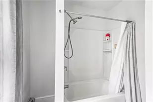 574 Central Ave, Pawtucket, RI 02861 - Photo 22