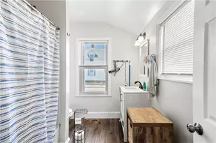 574 Central Ave, Pawtucket, RI 02861 - Photo 8