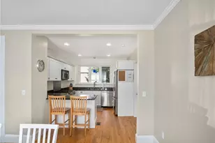 22 Bateman Ave, Newport, RI 02840 - Photo 14