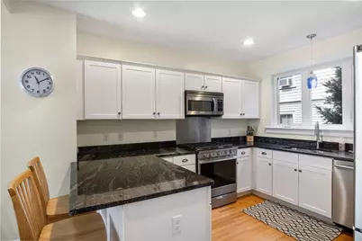 22 Bateman Avenue, Newport, RI 02840 - Photo 20
