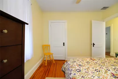 22 Bateman Avenue, Newport, RI 02840 - Photo 32