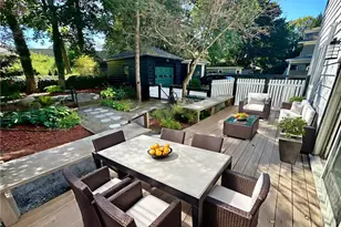 141 Elton St, Providence, RI 02906 - Photo 36