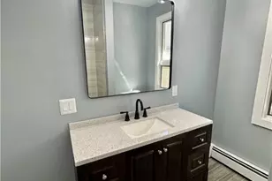 141 Elton St, Providence, RI 02906 - Photo 20