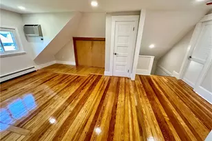 141 Elton St, Providence, RI 02906 - Photo 24