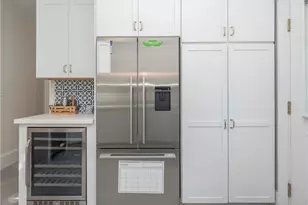 27 Mann Ave, Newport, RI 02840 - Photo 18