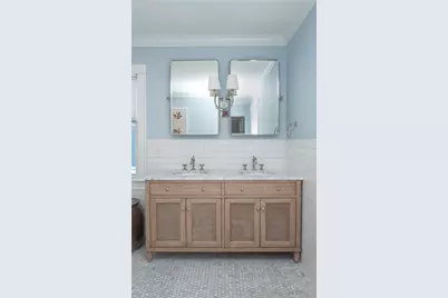 27 Mann Avenue, Newport, RI 02840 - Photo 30