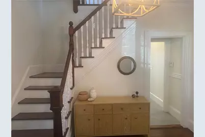 27 Mann Avenue, Newport, RI 02840 - Photo 8