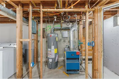 16 North Rose Street, East Providence, RI 02914 - Photo 30