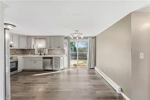 16 N Rose St, East Providence, RI 02914 - Photo 6