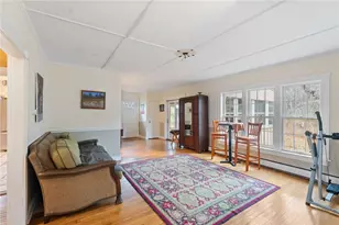 39 Hazard Ave, South Kingstown, RI 02879 - Photo 8