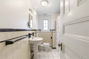 242 Wayland Ave, Providence, RI 02906 - Photo 22