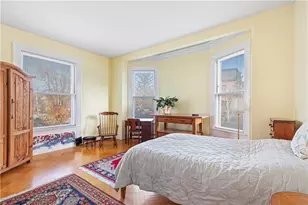 242 Wayland Ave, Providence, RI 02906 - Photo 10