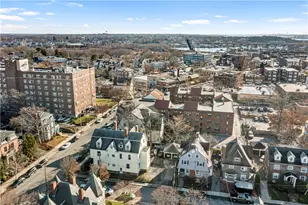 242 Wayland Ave, Providence, RI 02906 - Photo 24