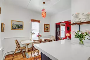 24 Hunter Ave, Newport, RI 02840 - Photo 6