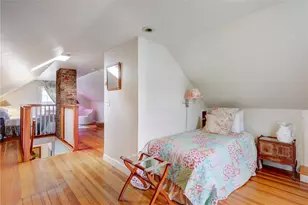 24 Hunter Ave, Newport, RI 02840 - Photo 24