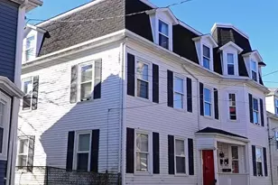 33 Ann St, Newport, RI 02840 - Photo 12