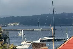 33 Ann St, Newport, RI 02840 - Photo 2