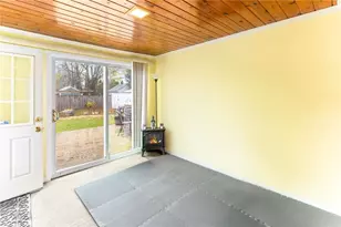 66 State St, Pawtucket, RI 02861 - Photo 16