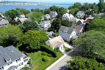 24 Hunter Avenue, Newport, RI 02840 - Photo 32