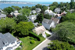 24 Hunter Ave, Newport, RI 02840 - Photo 32