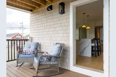 7 Dearborn Street #2, Newport, RI 02840 - Photo 12