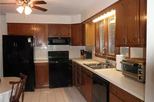 52 Walker St, Seekonk, MA 02771 - Photo 10