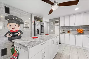 215 Rocky Point Ave, Warwick, RI 02889 - Photo 10