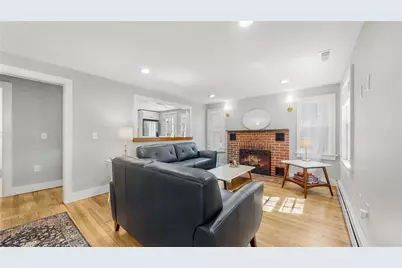 10 Robinson Street, Narragansett, RI 02882 - Photo 6