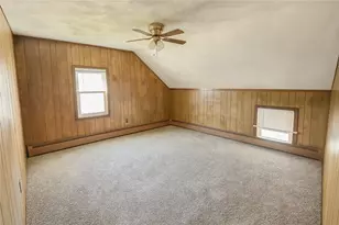 14 Douglas St, West Warwick, RI 02893 - Photo 12