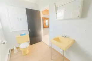 14 Douglas St, West Warwick, RI 02893 - Photo 6