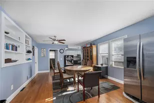 75 Larch St, Pawtucket, RI 02860 - Photo 8