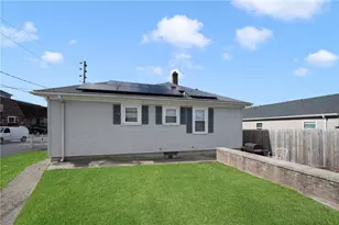 75 Larch St, Pawtucket, RI 02860 - Photo 22