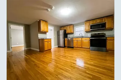 361 Privilege Street #2L, Woonsocket, RI 02895 - Photo 4