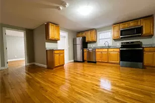 361 Privilege St, Woonsocket, RI 02895 - Photo 4