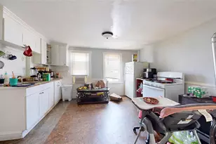 84 Chester St, Woonsocket, RI 02895 - Photo 6