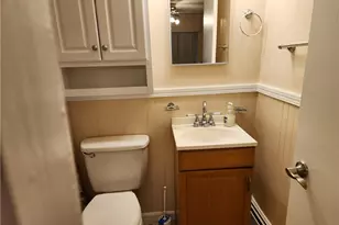 72 W Shore Rd, Warwick, RI 02886 - Photo 10