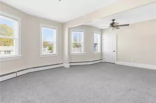 12 Earl St, West Warwick, RI 02893 - Photo 22