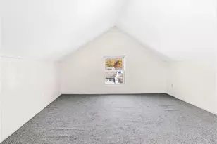 12 Earl St, West Warwick, RI 02893 - Photo 34