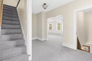 12 Earl St, West Warwick, RI 02893 - Photo 32