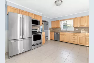 12 Earl Street, West Warwick, RI 02893 - Photo 14