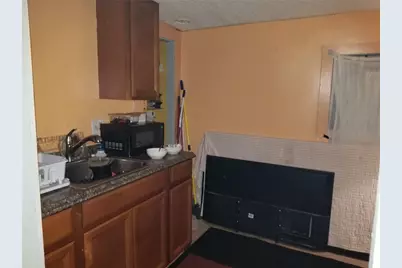 187 Boyden Street, Woonsocket, RI 02895 - Photo 4