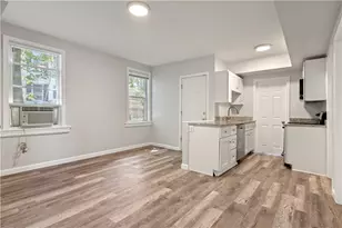65 Veazie St, Providence, RI 02908 - Photo 8